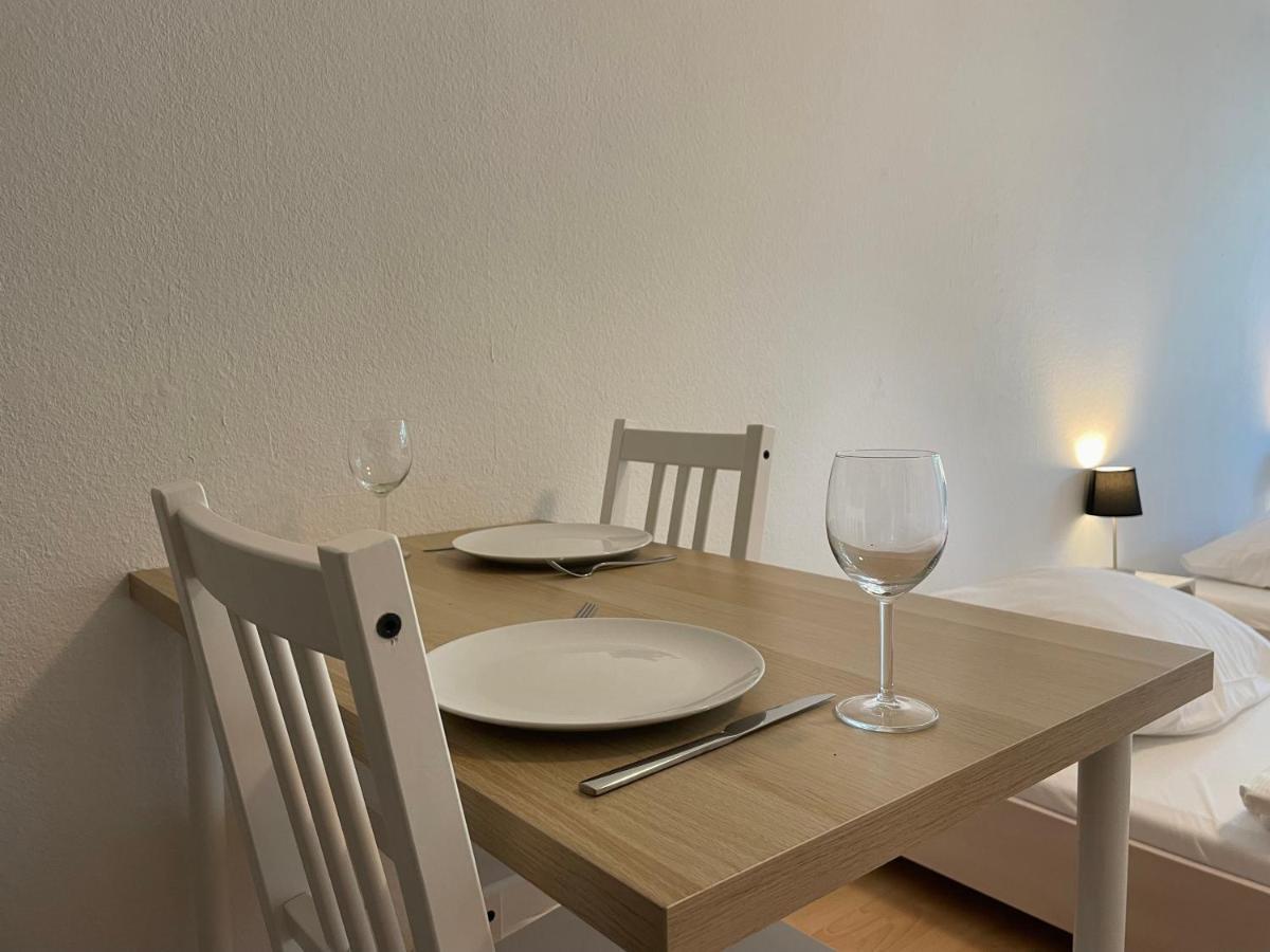 Stadtnahe Wohnung Mit Terrasse Hoechberg Екстер'єр фото