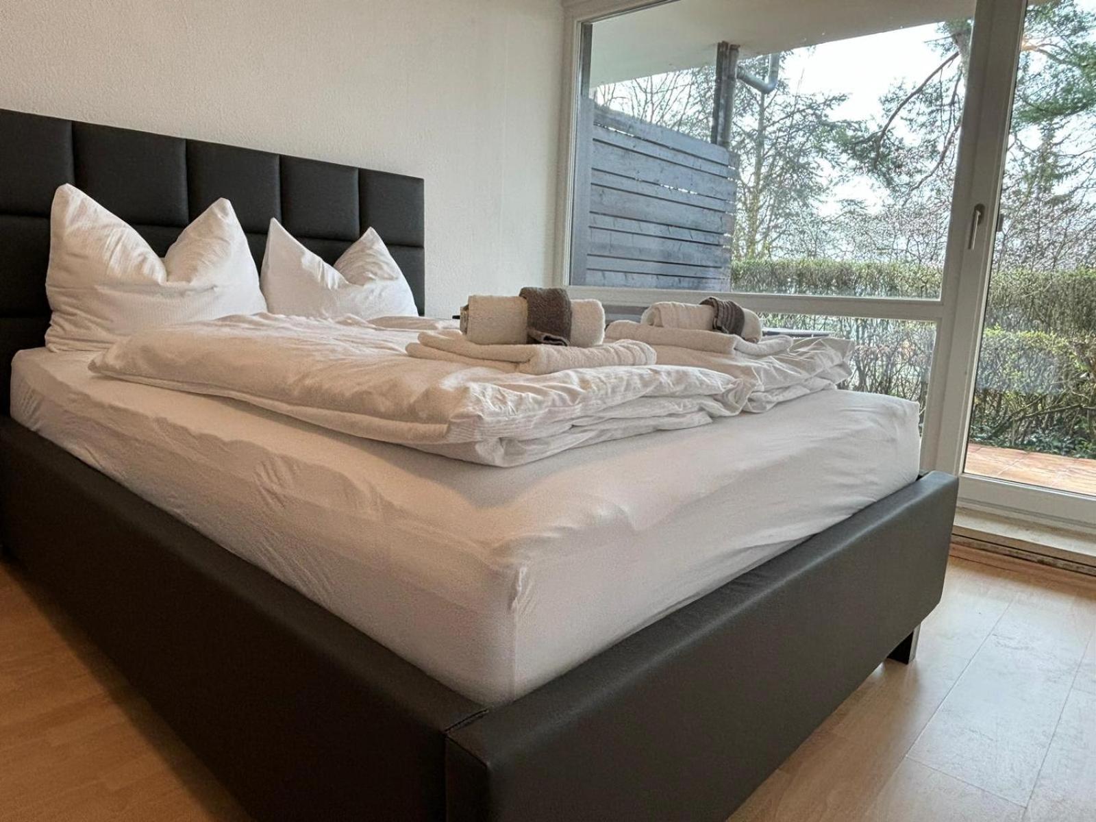 Stadtnahe Wohnung Mit Terrasse Hoechberg Екстер'єр фото